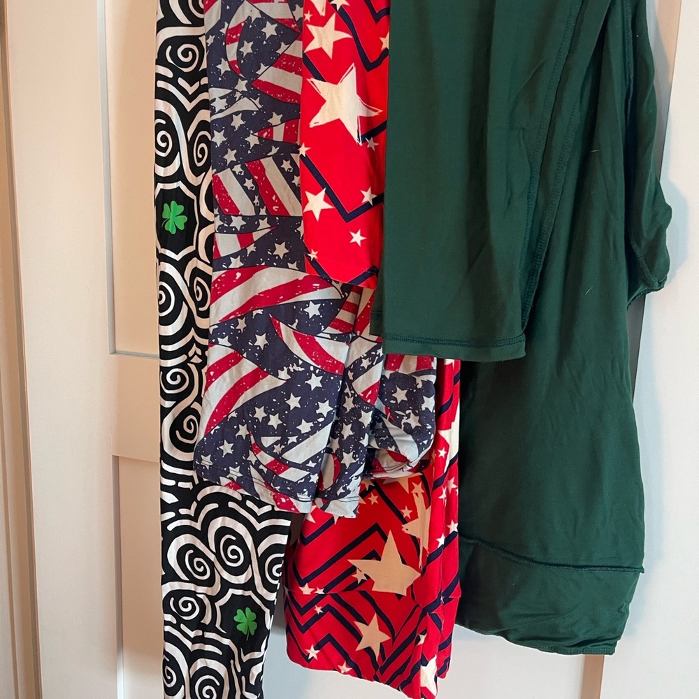 LuLaRoe Leggings - Green, Red, Black, White